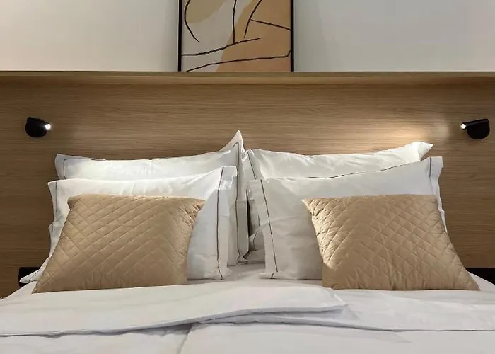 Zaro Apartments